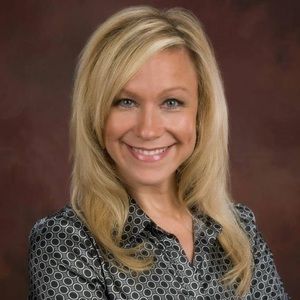 Meet your Posher, Angie